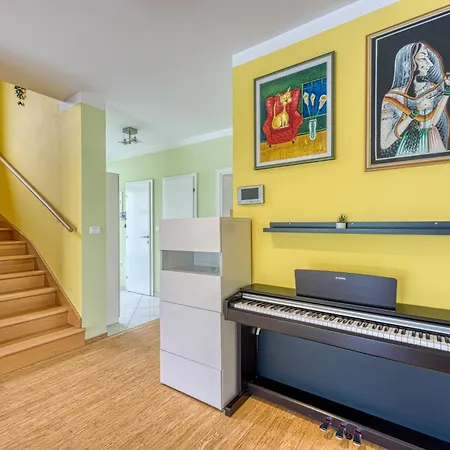 Villa Villa Gaya In Porec With Xl Pool And E- Bike *