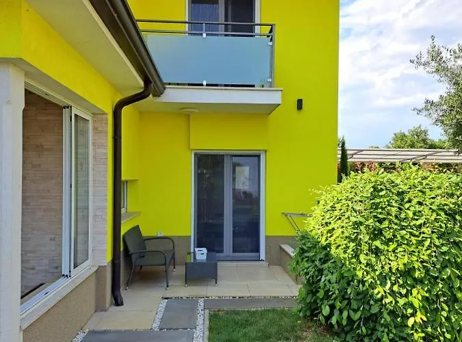 Gaya In With Xl Pool And Stunning Garden Villa *