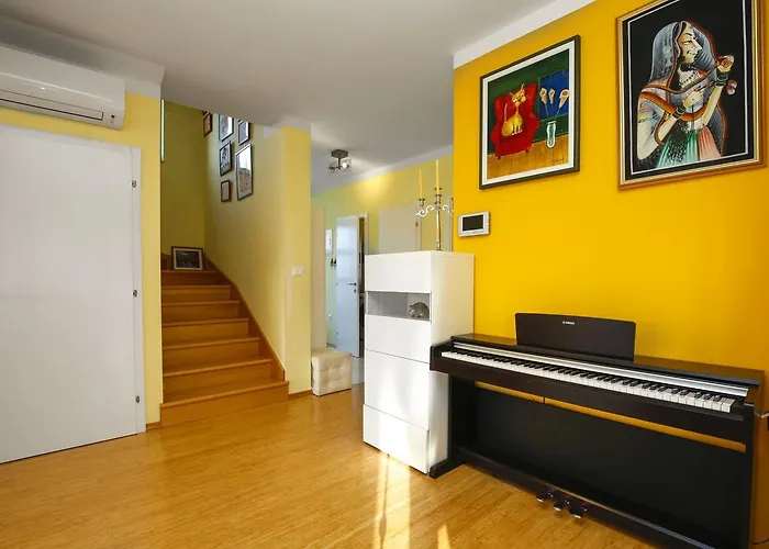 Villa Gaya In With Xl Pool And Stunning Garden *