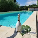 Gaya In With Xl Pool And Stunning Garden וילה