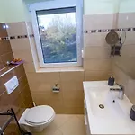 Gaya In With Xl Pool And Stunning Garden וילה