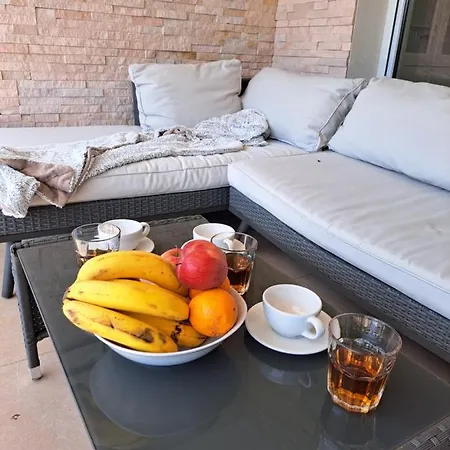 Villa Gaya In With Xl Pool And Stunning Garden Porec