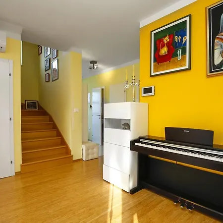 Villa Villa Gaya In Porec With Xl Pool And E- Bike *