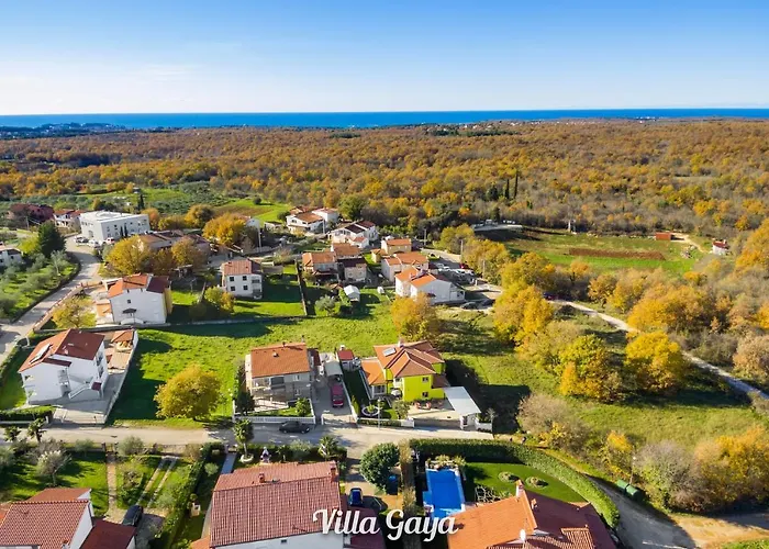 Gaya In With Xl Pool And Stunning Garden Вілла *